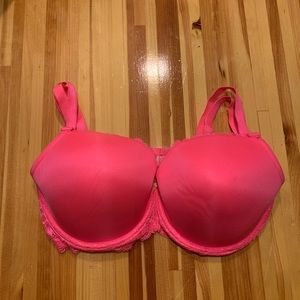 VS Dream Angles Demi